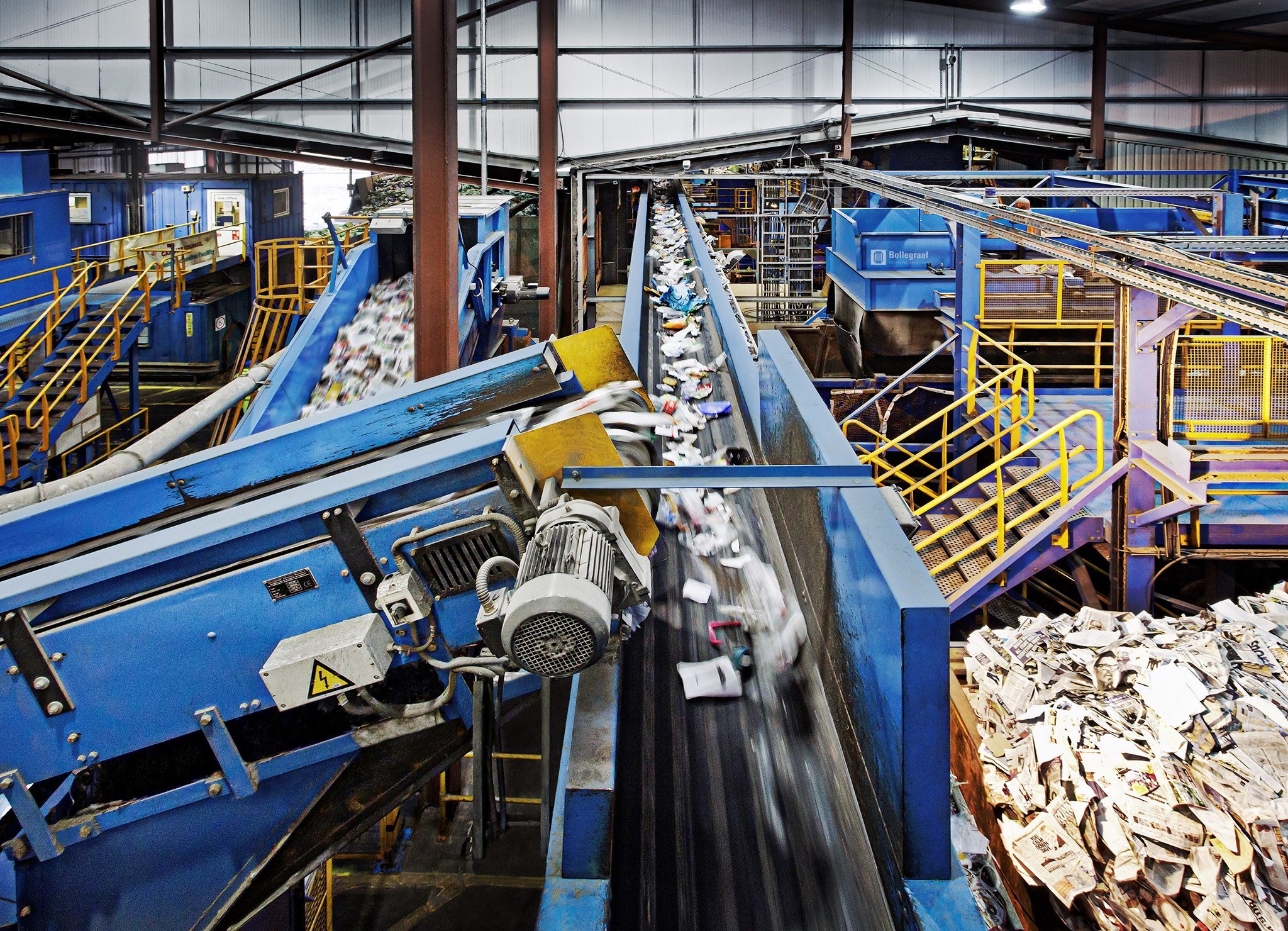 Material sorting facility with latest recycling technologies